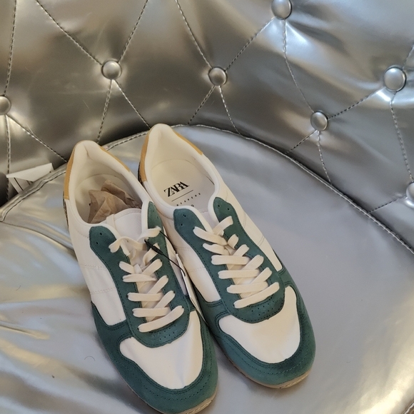 Zara Shoes - Zara White & Teal Suede-Trim Low-Top Sneakers